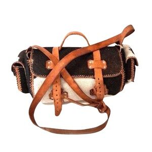 Handcrafted Cowhide Western East West Shoulder Bag Genuine Leather Barrel 16”